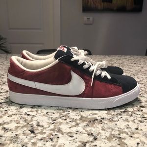 Nike SB Blazer Low Vintage Red Black Rare Heat